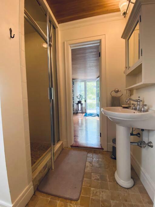 The Farmhouse Suite At Barn & Bike Red Hook المظهر الخارجي الصورة