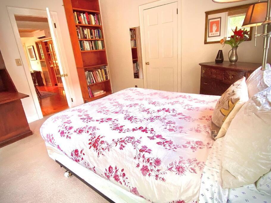 The Farmhouse Suite At Barn & Bike Red Hook المظهر الخارجي الصورة