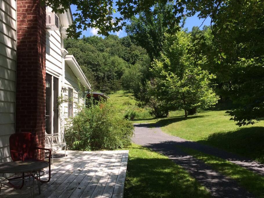 The Farmhouse Suite At Barn & Bike Red Hook المظهر الخارجي الصورة